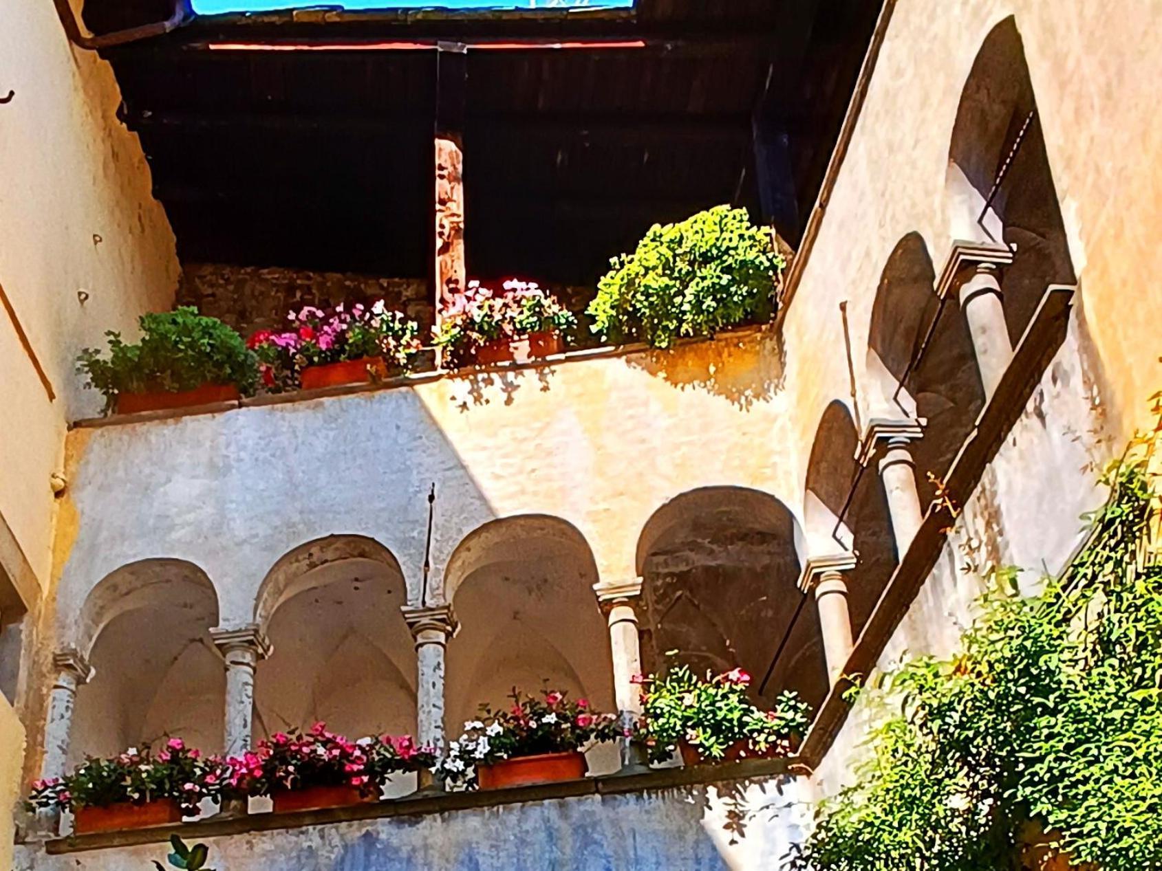 Il Granaio Di Palazzo Guicciardi Apartment San Bernardo  Ruang foto